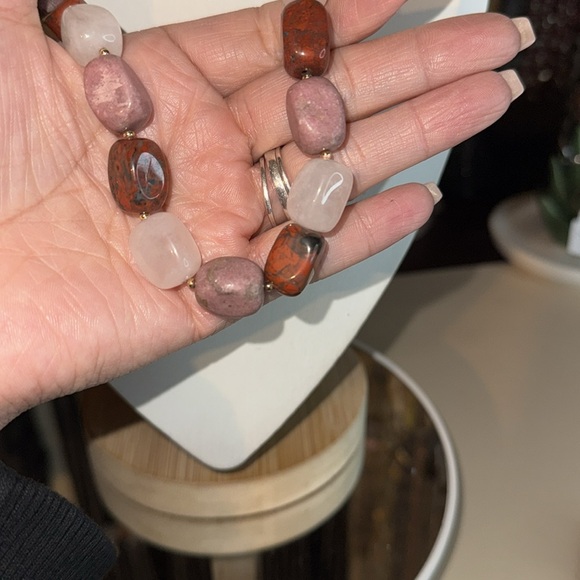 Louise Stern gemstone Necklace - Picture 2 of 3